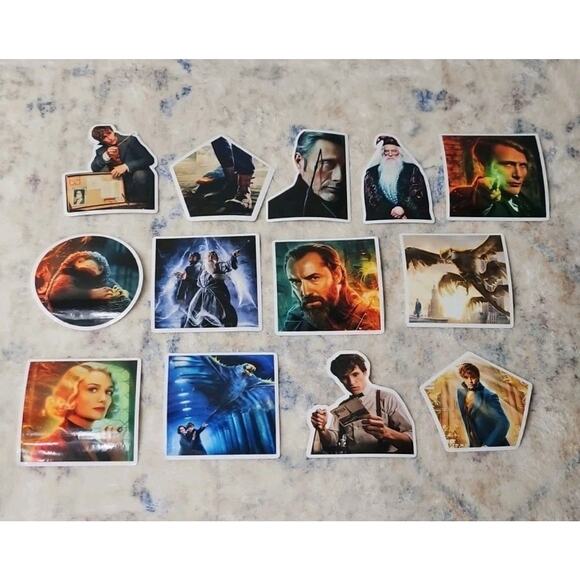 Fantastic Beasts Magical Creatures Vinyl Stickers Set of 40 - Picture 3 of 6